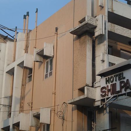 Hotel Shilpa Nashik Ngoại thất bức ảnh